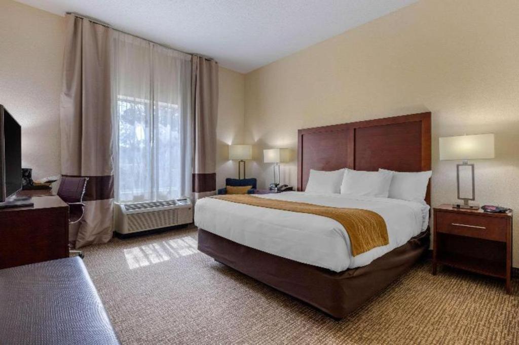 Comfort Inn & Suites Camden Bagian luar foto
