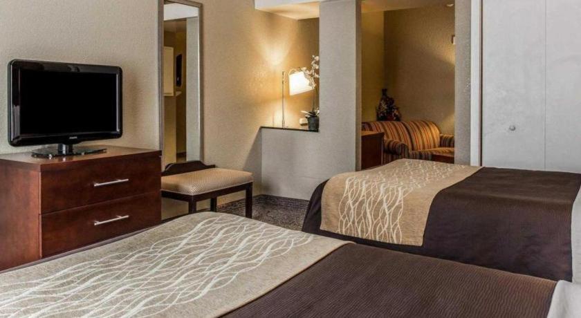 Comfort Inn & Suites Camden Bagian luar foto