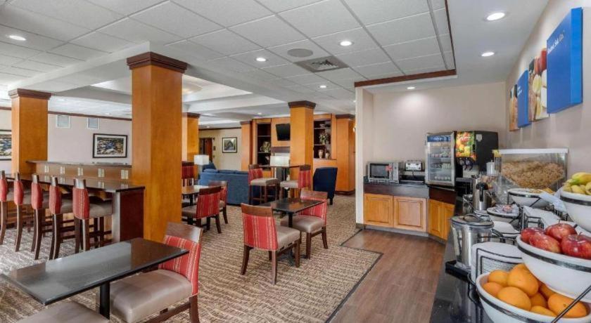 Comfort Inn & Suites Camden Bagian luar foto